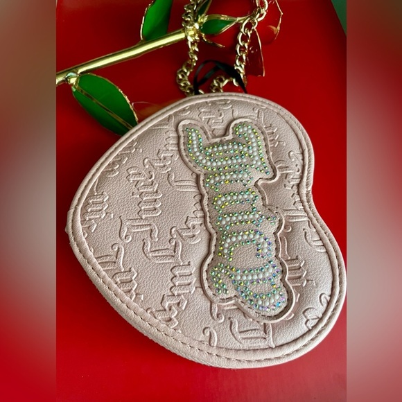 Juicy Couture Wallet,Juicy Couture Pink Heart Wristlet - Picture 9 of 10